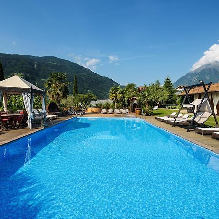 Ruster Resort Lagundo Esterno foto